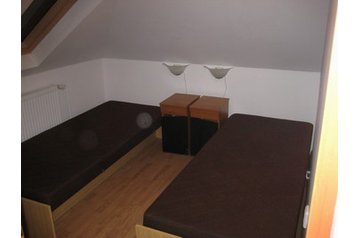 Slovakija Privát Uhorská Ves, Eksterjeras